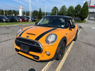 Used 2018 MINI Cooper S FWD video 1
