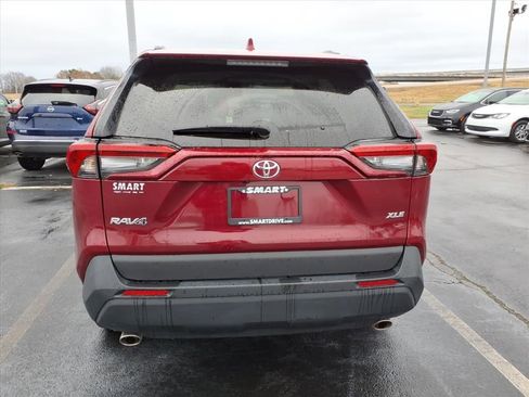 Used 2023 Toyota RAV4 XLE image 4