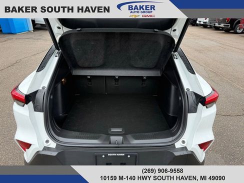 Used 2024 Buick Envista Preferred w/ Convenience II Package image 7