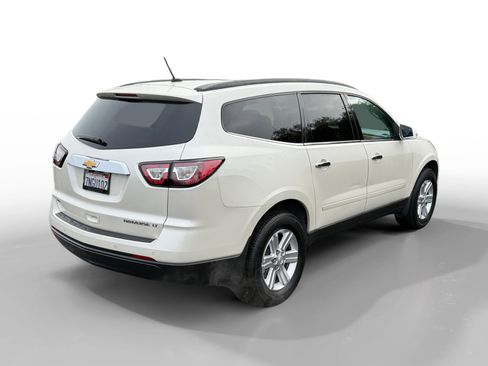 Used 2013 Chevrolet Traverse LT image 5