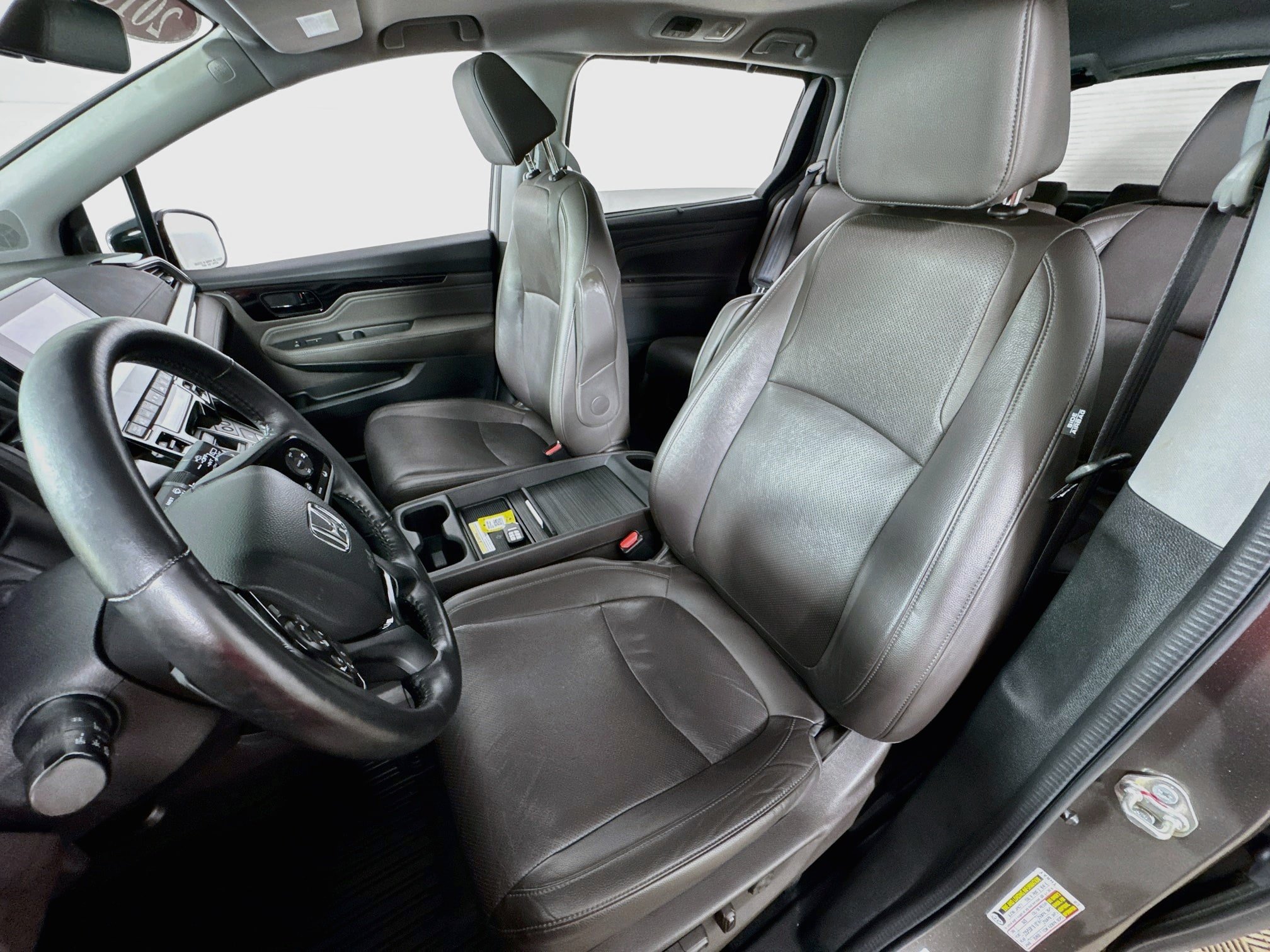 Used 2018 Honda Odyssey Elite image 16