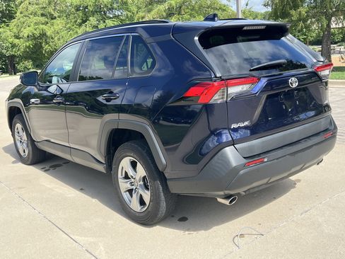 Used 2024 Toyota RAV4 XLE w/ Convenience Package FWD image 7