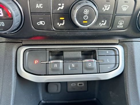 Used 2023 GMC Acadia SLE w/ Driver Convenience Package AWD/4WD image 21
