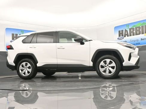 Used 2024 Toyota RAV4 LE image 22