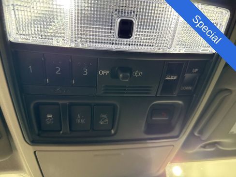 Used 2023 Toyota 4Runner Limited AWD/4WD image 22