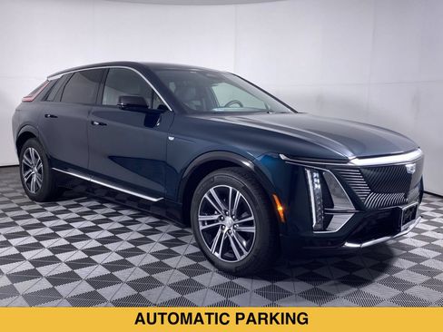 Certified 2024 Cadillac Lyriq Sport AWD/4WD image 20