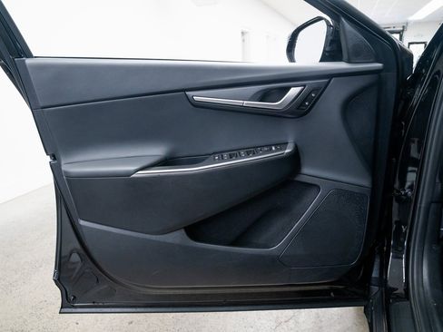 Used 2024 Kia EV6 Light image 15