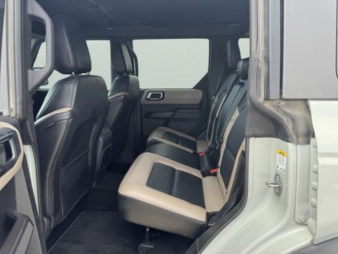 Certified 2024 Ford Bronco Wildtrak image 10