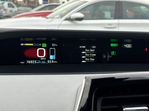 Used 2020 Toyota Prius Prime LE image 24