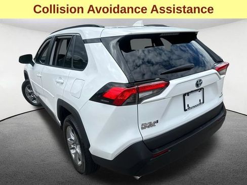 Used 2024 Toyota RAV4 LE AWD/4WD image 7