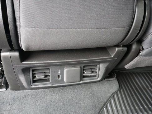 New 2025 GMC Sierra 1500 SLE w/ Preferred Package AWD/4WD image 16