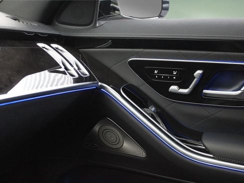 Used 2022 Mercedes-Benz S 580 4MATIC Sedan image 36