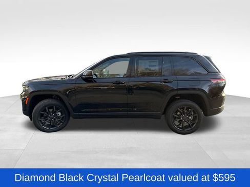 New 2025 Jeep Grand Cherokee Limited AWD/4WD image 4