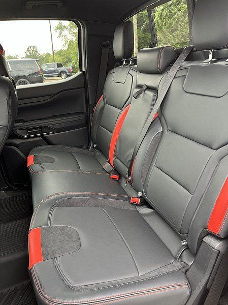 Used 2025 Ford Ranger Raptor AWD/4WD image 17