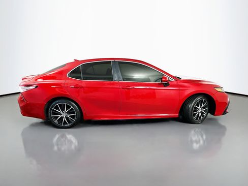 Used 2023 Toyota Camry SE w/ Convenience Package image 8