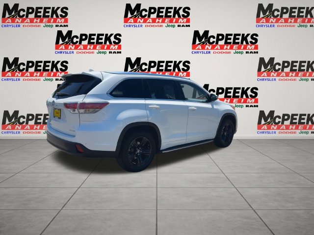 Used 2016 Toyota Highlander Limited Platinum FWD image 8