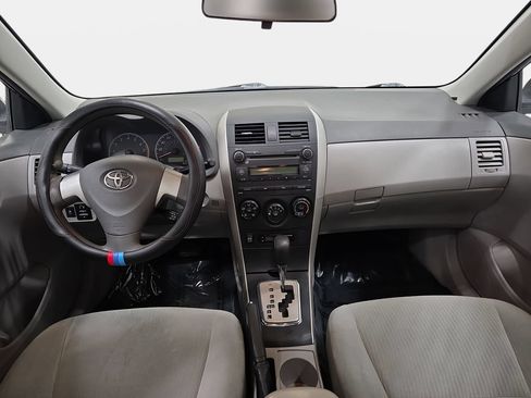 Used 2010 Toyota Corolla LE FWD image 10