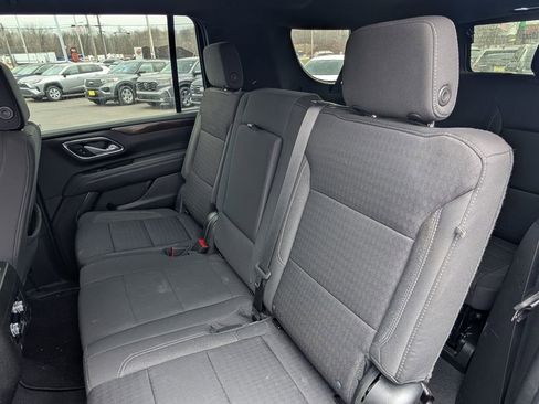 Used 2022 GMC Yukon XL SLE w/ Gmc Pro Safety Plus Package image 10