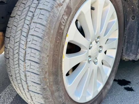 Used 2011 Subaru Impreza 2.5i Premium w/ PWR Moonroof Value Pkg AWD/4WD image 15