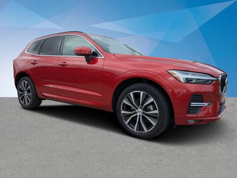 Used 2022 Volvo XC60 B5 Momentum w/ Climate Package image 1