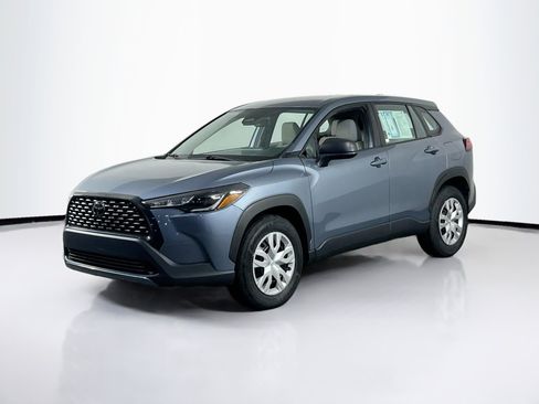 Used 2024 Toyota Corolla Cross L FWD image 1