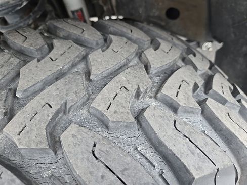 Used 2013 Jeep Wrangler Unlimited Rubicon w/ Connectivity Group image 36