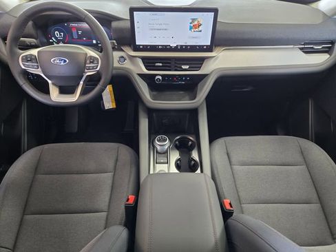 New 2026 Ford Explorer Active RWD image 19