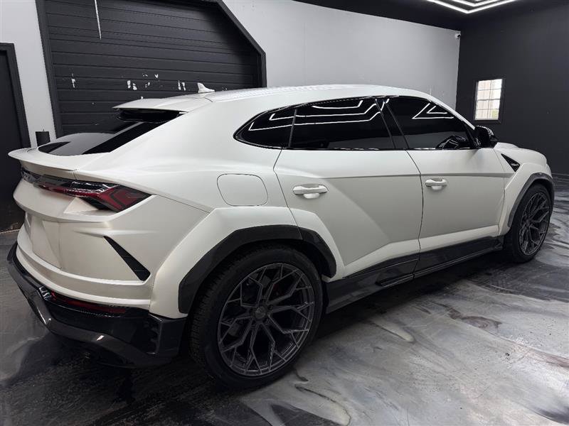 Used 2019 Lamborghini Urus AWD/4WD image 8