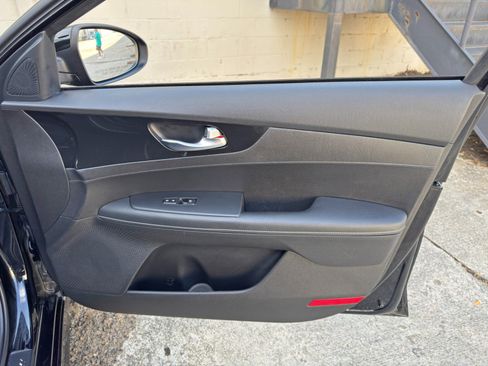 Used 2023 Kia Forte GT-Line FWD image 37