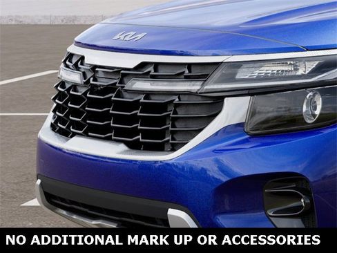 New 2026 Kia Seltos S image 12