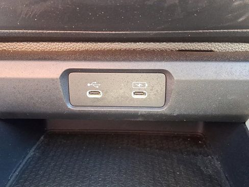 Certified 2023 Honda Accord EX image 25