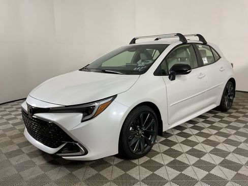 New 2026 Toyota Corolla XSE image 3