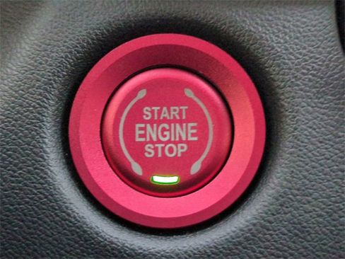 Used 2023 Chevrolet Colorado Trail Boss w/ Technology Package image 26