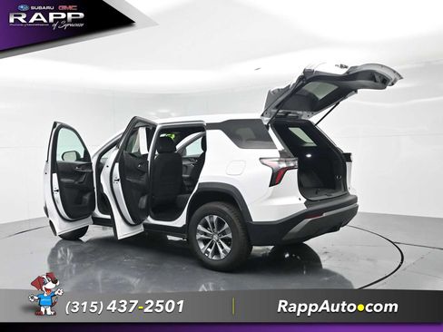 Used 2025 Chevrolet Equinox LT AWD/4WD image 29