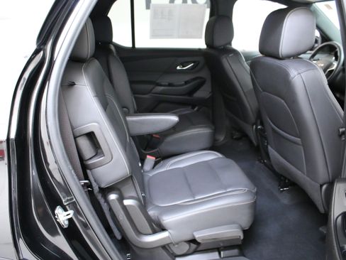 Used 2023 Chevrolet Traverse LT w/ LPO, Floor Liner Package AWD/4WD image 29