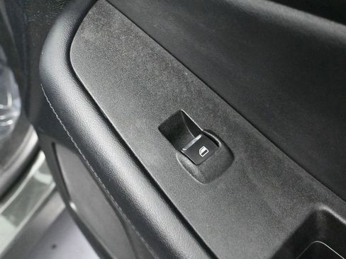 Used 2022 Ford Edge SEL w/ Convenience Package image 47