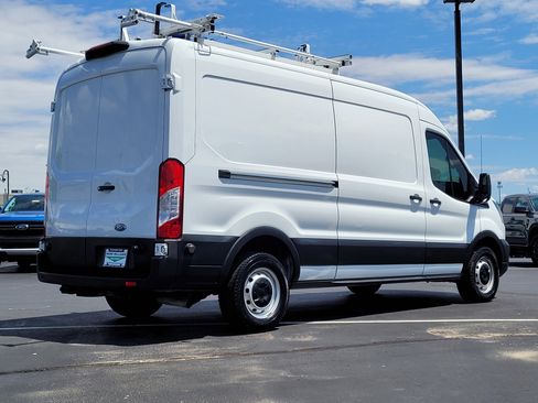 Used 2020 Ford Transit 250 Medium Roof RWD image 4