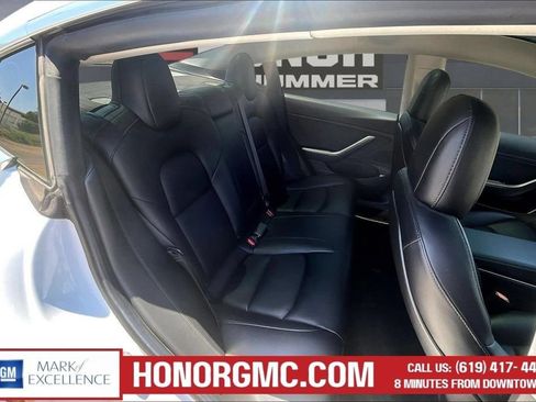 Used 2019 Tesla Model 3 Standard Range RWD image 26
