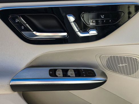 New 2026 Mercedes-Benz GLC 300 4MATIC image 12