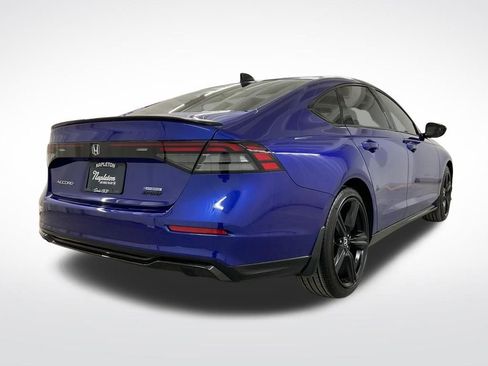 Used 2024 Honda Accord Sport image 3