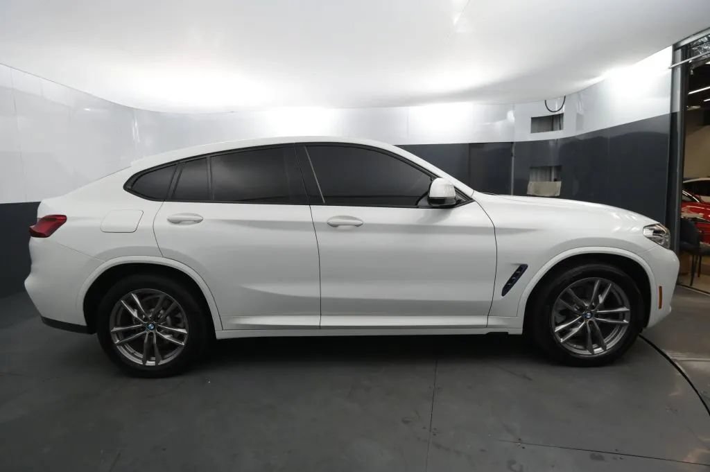 Used 2021 BMW X4 xDrive30i w/ M Sport Package AWD/4WD image 6