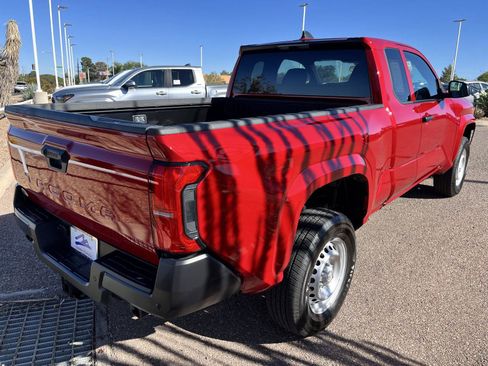 Certified 2025 Toyota Tacoma SR image 4