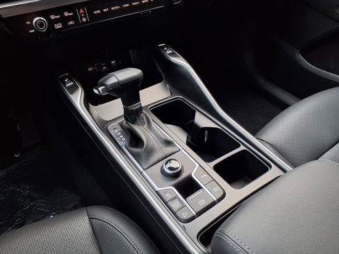 New 2026 Kia Sorento S image 9