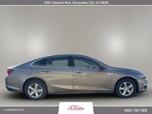 Used 2023 Chevrolet Malibu LS image 5