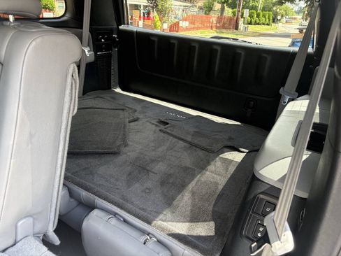 Used 2016 Toyota Sequoia Limited w/ Safety & Convenience Package AWD/4WD image 20
