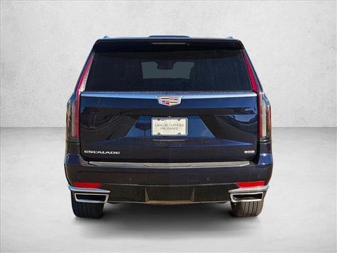 Certified 2022 Cadillac Escalade ESV Luxury w/ LPO, Illumination Package image 7