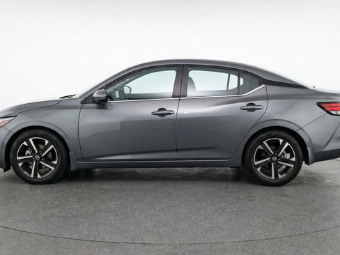 Used 2025 Nissan Sentra SV FWD image 5