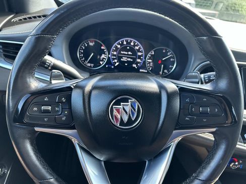Used 2024 Buick Enclave Premium image 36