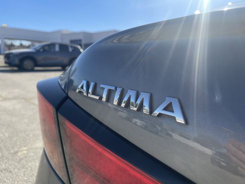 Used 2021 Nissan Altima 2.5 SR image 10