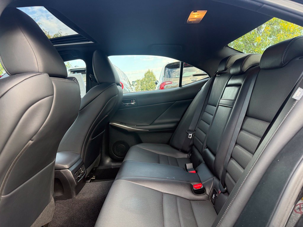 Used 2016 Lexus IS 200t RWD image 16
